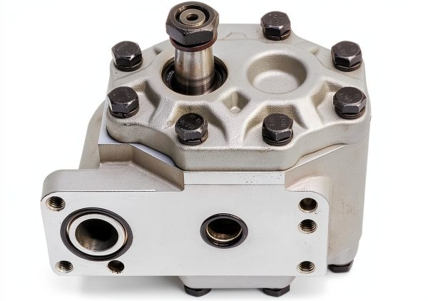 84573150 84332710 Hydraulic Gear Pump Compatible with Tractors C50 C60 C70 C80 C90 C100 international 100 385 454 464 484 485 574 584 585 674 684 784 885 2400A 2500A 3400A-2